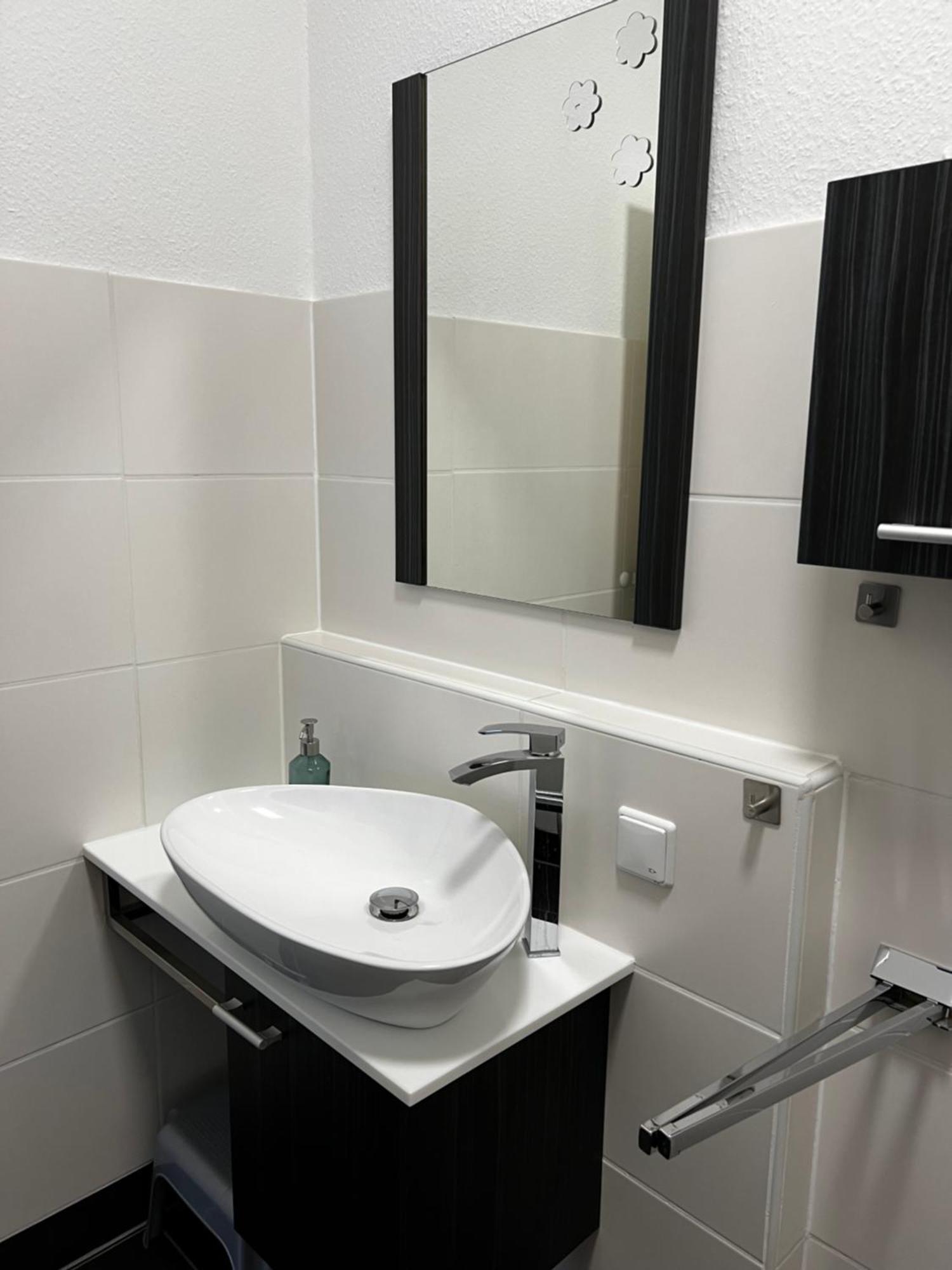 Marlei 6 Apartment Mit 3 Schlafzimmern, Gemuetlichen Wohnbereich, Mit 2 Wcs Markranstädt المظهر الخارجي الصورة